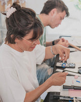 Amulets of the Territory - modelando un anillo de cera